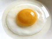 识别鸡蛋新鲜度的 3 个小窍门