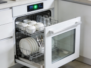  餐具消毒简易方法，家庭必备安全技巧