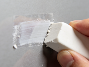 巧撕不干胶标签的无残留技巧